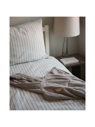 Dear April Puk Badeponcho - Mond Katze