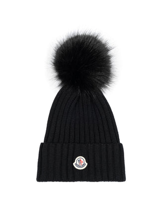 Wollmütze mit Pompom