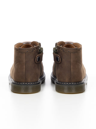 Schnürschuhe aus Leder - Braun