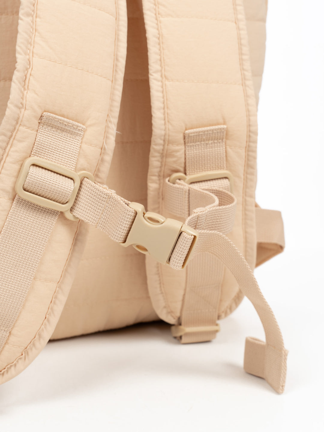 Juno gesteppter Pailletten-Rucksack Midi - Frappé