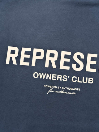 Hoodie mit "Owner's Club"-Schriftzug