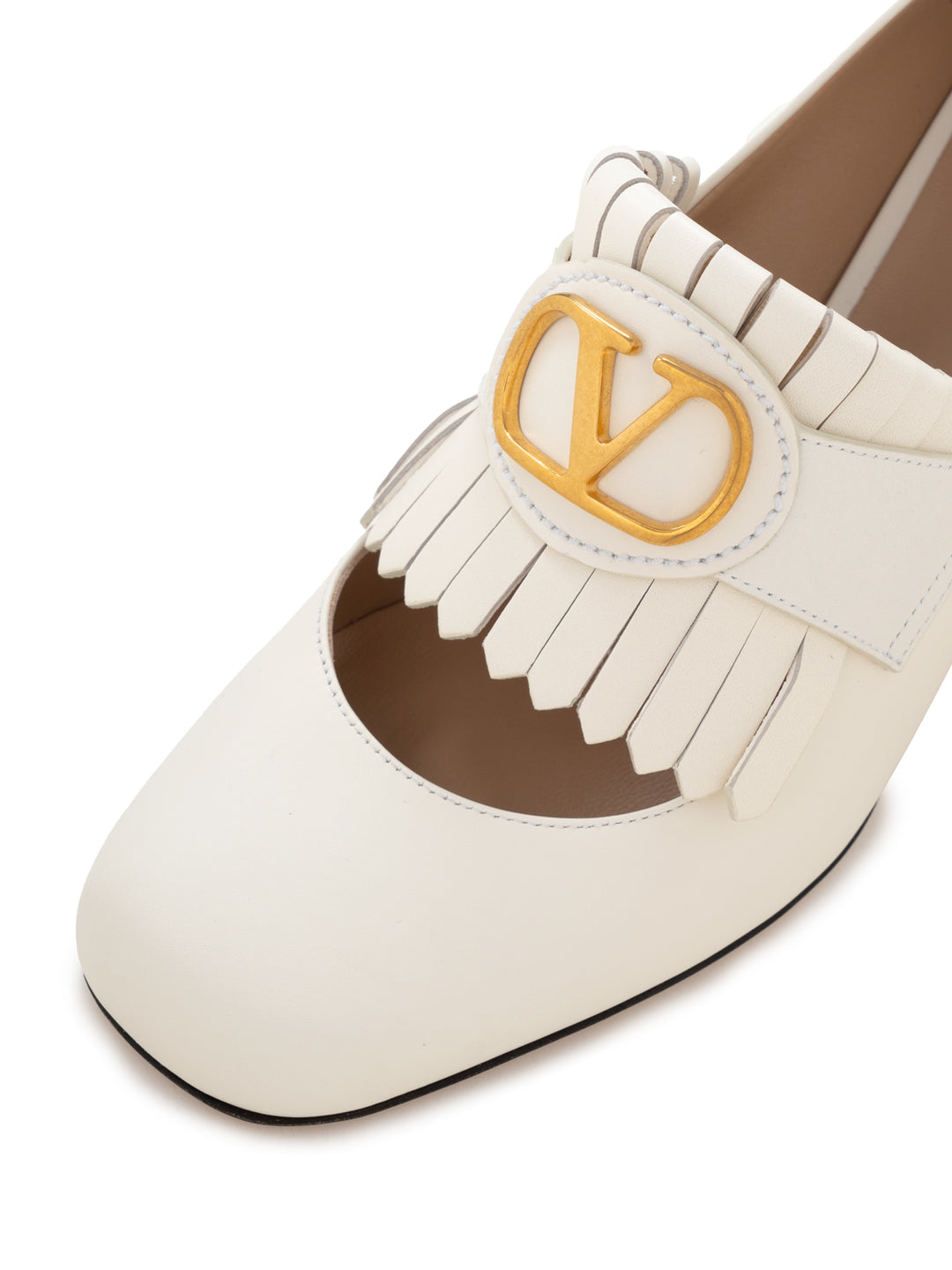 V-Logo Pump mit Fransen 55mm