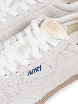 Windspin Low Women in Off White