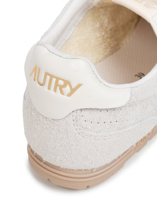 Windspin Low Women in Off White