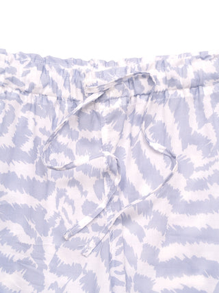 Shorts in Zebra