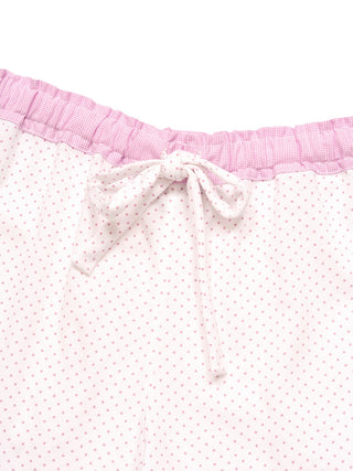 Shorts mit Punkten