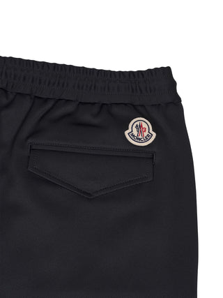 Hose mit Logo