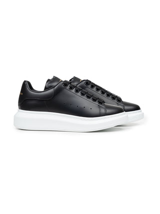 Oversized Sneaker in Schwarz