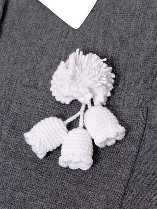 Strickkleid mit Blumendetail
