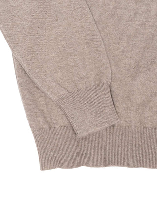 Rollkragenpullover aus Kaschmir in Beige