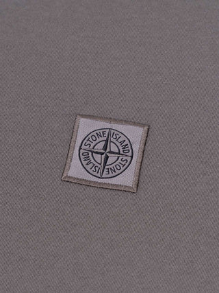 Langarm mit Logo auf der Brust