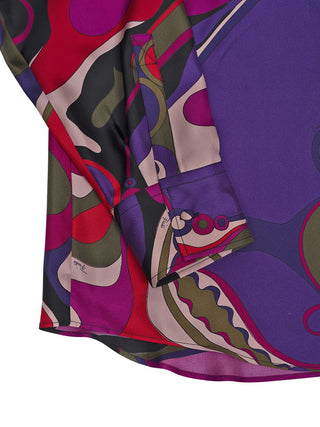 Seidenbluse mit organischem Muster