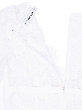 Weißes Maxikleid aus floraler Spitze