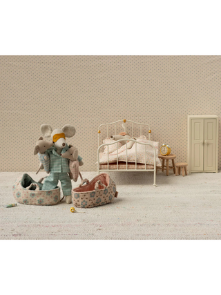 Babymaus in Tragetasche - Blau