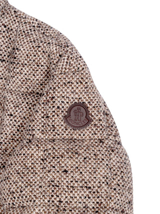 Anitgony kurze Daunenjacke