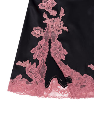 Bonnie Babydoll aus schwarzem Satin und rosa Spitze