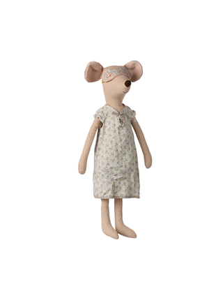 Maxi-Maus, Nachthemd