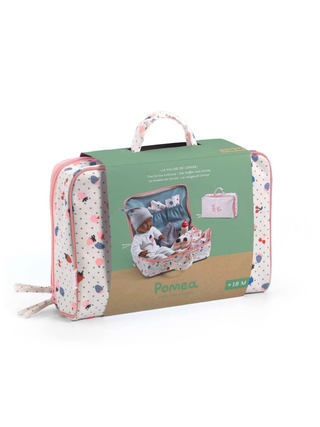 POMEA Puppe Cerise im Koffer