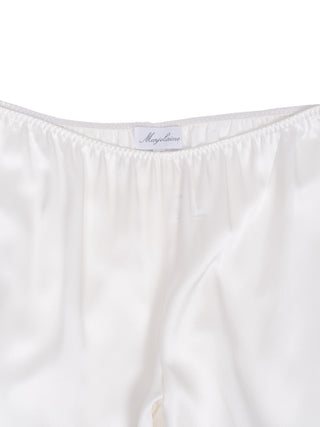 Weiße Seidenhose