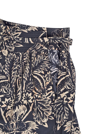 Rowan Shorts mit Gürtel