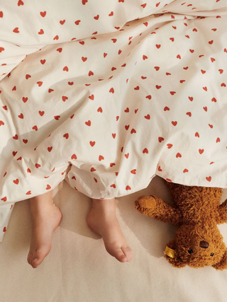 Dear April - Joha Junior Bettwäsche, Little Love - 100x135 / 40x60 cm, Reißverschluss