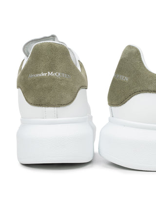 Sneaker mit Oversized-Sohle Grün