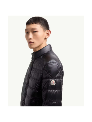 Selves kurze Daunenjacke Blau