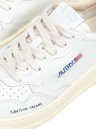 Medalist Low Women mit Schriftzug