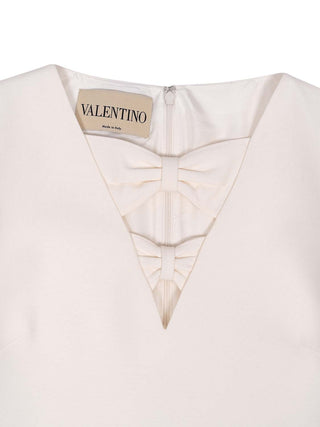 Kurzärmliges Kleid mit Schleifen-Details