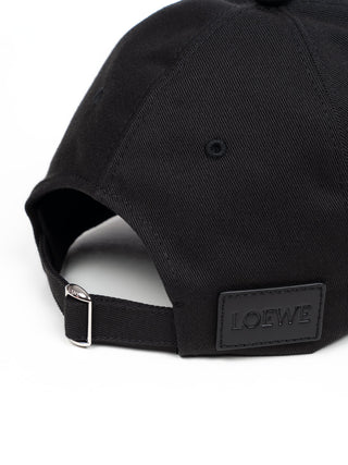 Kappe mit L-Aufnäher