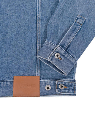 Jeansjacke mit Anagram