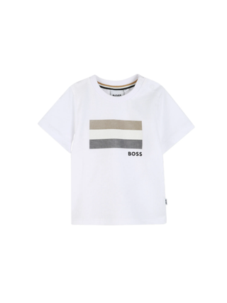Set aus gestreiftem T-Shirt und Shorts