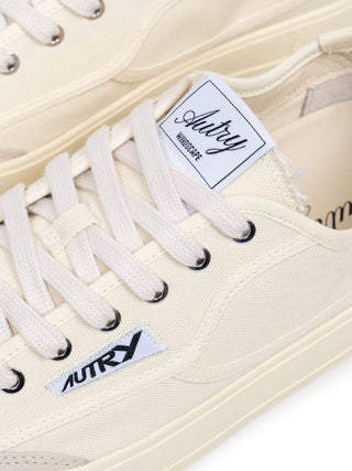 Sneaker Windscape in Cream