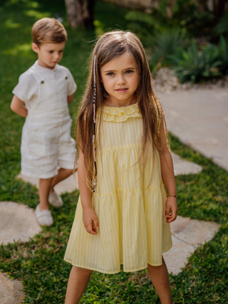 Gestreiftes Kleid mit Rüschen - Gelb