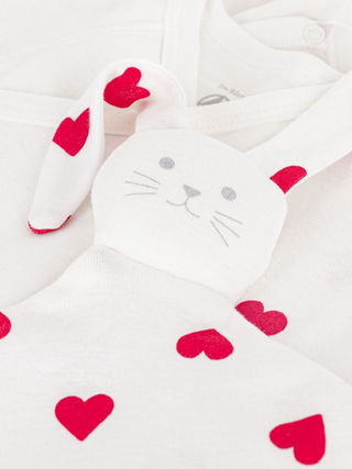 Newborn-Geschenkset aus Baumwolle mit Herzmotiv – Creme/Rot