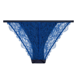 Wild Rose in Blau