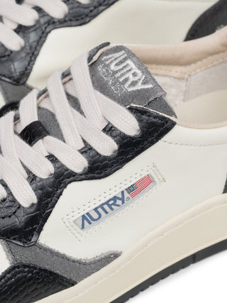 Medalist Low Women Marshmallow/Black