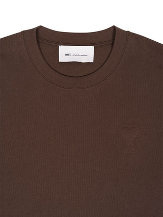 T-Shirt mit ADC-Herz in Braun
