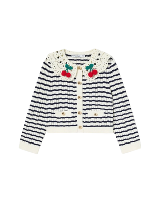 Gestreifte Strickjacke mit Häkelkragen und Kirschmotiv
