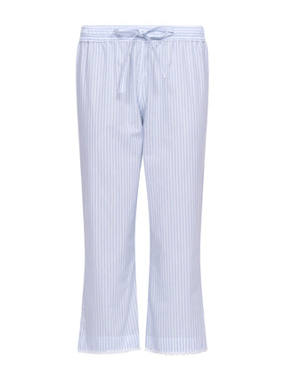Capri-Hose Romance