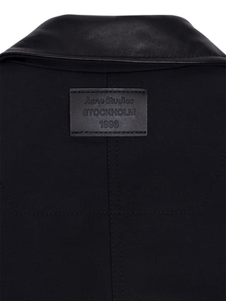 Bomberjacke mit Lederkragen in Schwarz