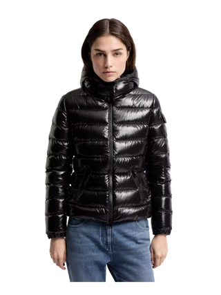 Bady kurze Daunenjacke mit Kapuze