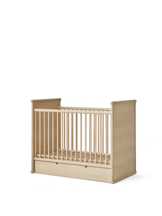 Camp Novel cot bed, 60x120/120x200 cm