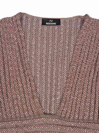 Langes Kleid mit V-Ausschnitt