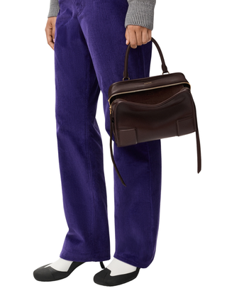 Amazona 180, kleine Tasche aus weichem Kalbsleder - Braun