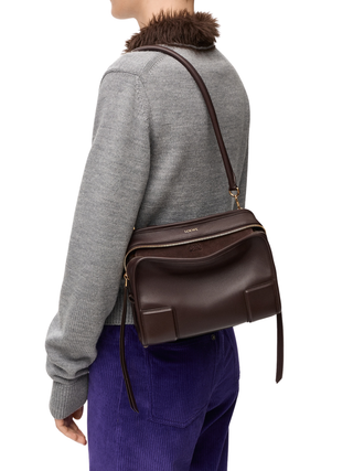 Amazona 180, kleine Tasche aus weichem Kalbsleder - Braun