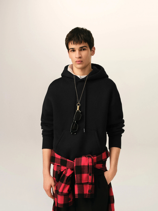 Hoodie mit Ami de Coeur Stickerei – Schwarz