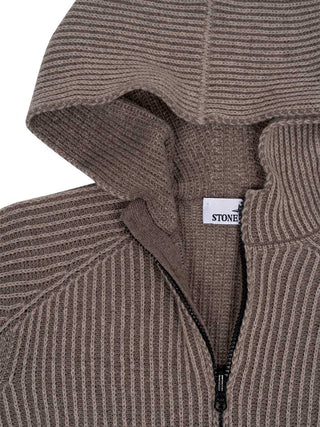 Gestrickte Jacke mit Reißverschluss