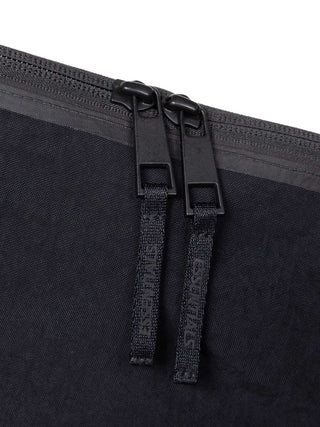 Essentials x Eastpack Reisetasche
