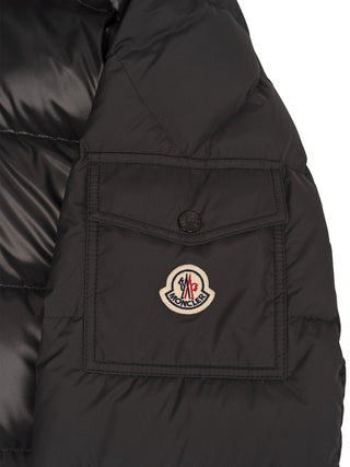 Moncler Maya kurze Daunenjacke mit Kapuze